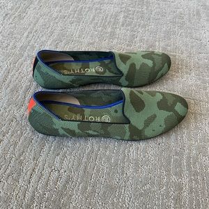 Rothy Loafer Green Camo Size 10